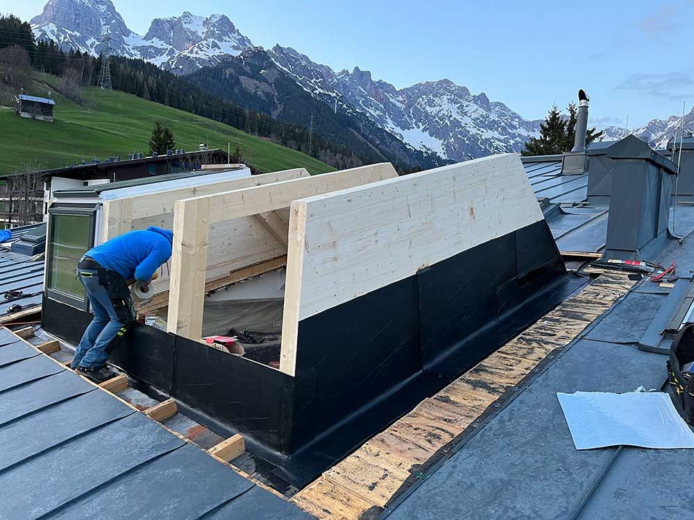 Höttl Dachdecker & Spengler Spenglerarbeiten